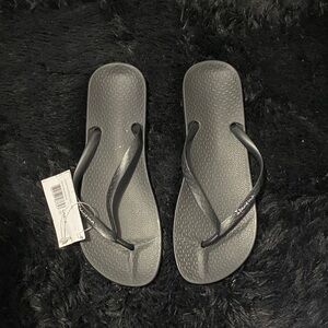 Women's Gray Flip Flops